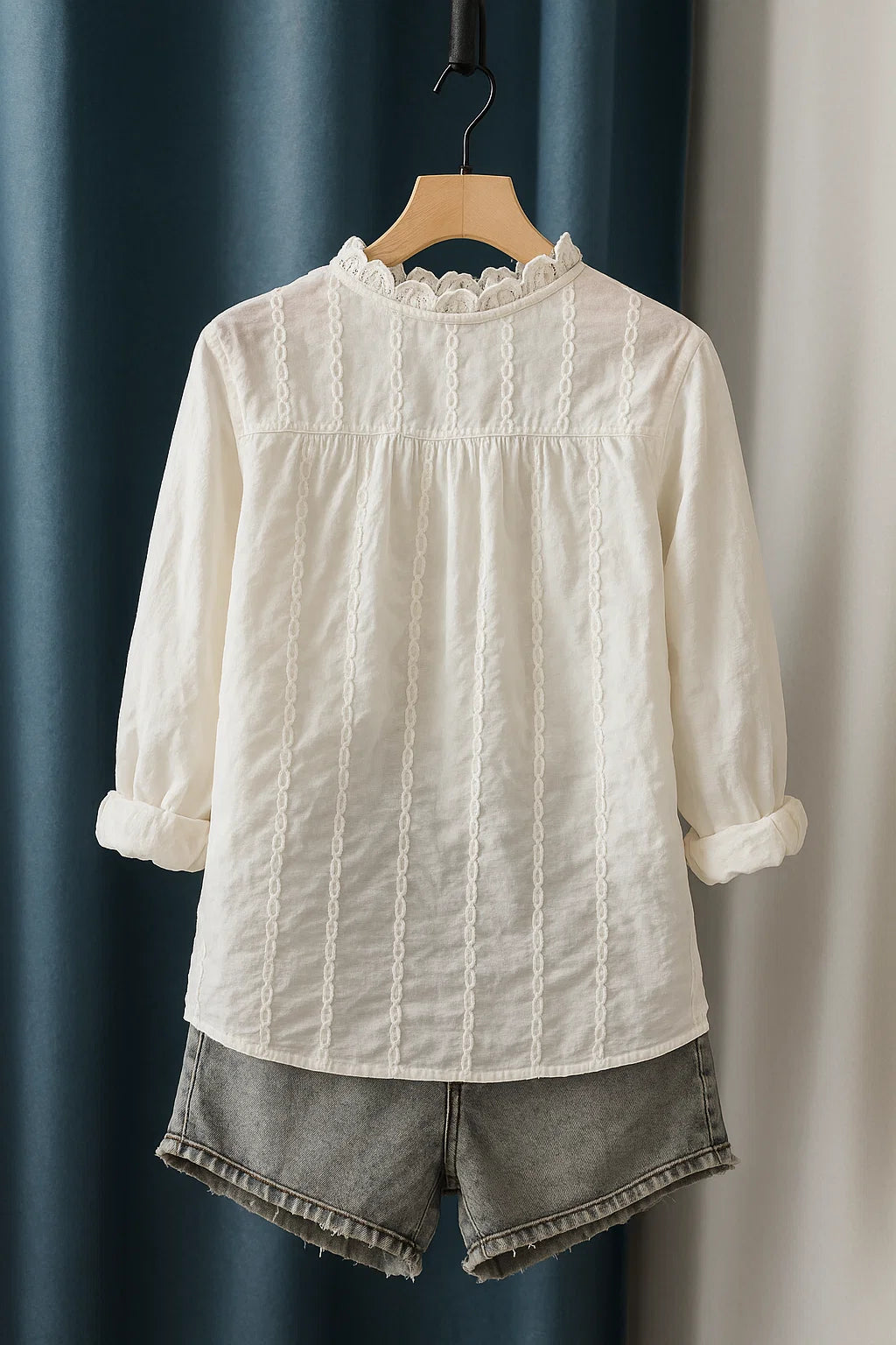 Clair de Lune | Broderet bluse